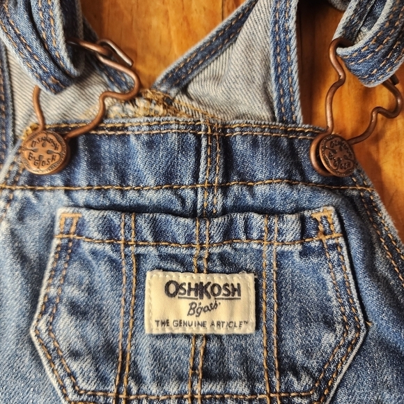 OshKosh B'Gosh Sparkle Jean Overalls Size 3-6 Months - Picture 2 of 5